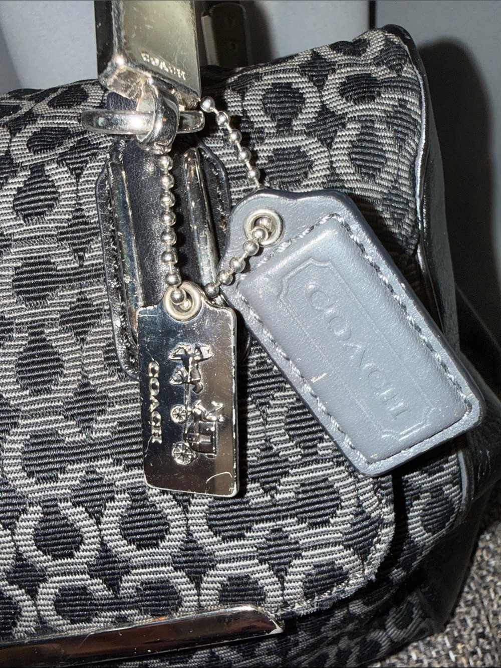 COACH Madison Needlepoint Op Art Grey/ Black Canvas Shoulder Bag #25215 - Picture 3 of 10